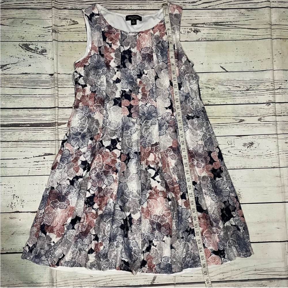 Perceptions floral lace dress size xl